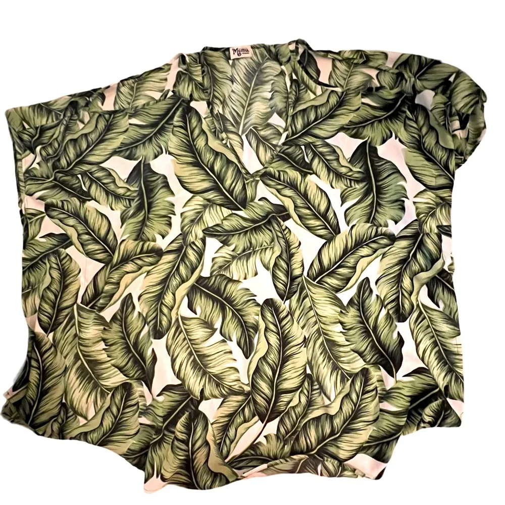 Show Me Your Mumu Peta Boo Frond of You Palm Print Cold Shoulder Coverup Top M